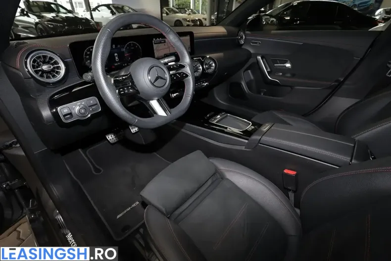 Mercedes-Benz CLA 200 (Clasa CLA) din 2025 cu 44.770 km - oferta MER241701 - foto 9