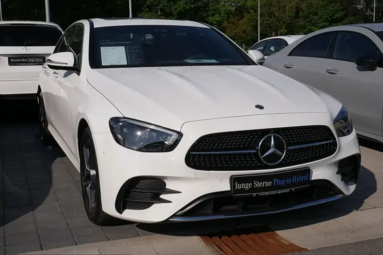 Mercedes-Benz E 300 (Clasa E) din 2024 cu 46.070 km - oferta MER241703 - foto 2