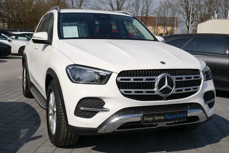 Mercedes-Benz GLE 350 (Clasa GLE) din 2023 cu 22.438 km - oferta MER241708 - foto 2