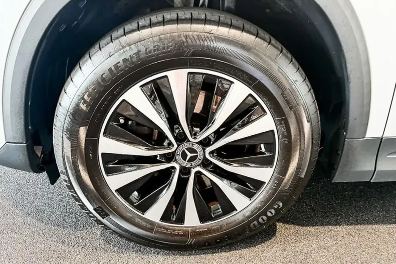 Mercedes-Benz GLA 250 (Clasa GLA) din 2021 cu 73.000 km - oferta MER241712 - foto 7
