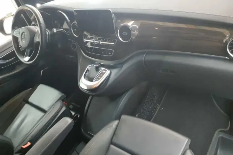 Mercedes-Benz V 300 (Clasa V) din 2022 cu 37.467 km - oferta MER241714 - foto 12