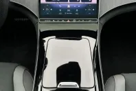 Mercedes-Benz EQE (Clasa E) din 2023 cu 39.750 km - oferta MER241718 - foto 13