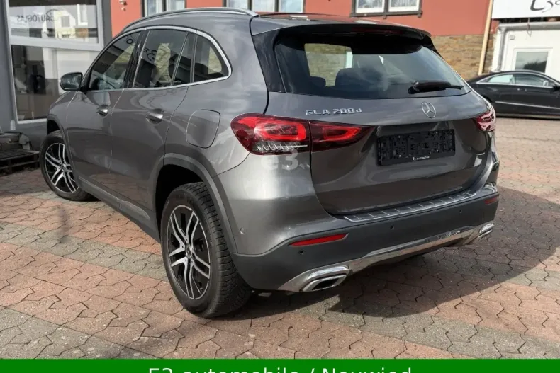Mercedes-Benz GLA 200 (Clasa GLA) din 2021 cu 96.436 km - oferta MER241724 - foto 7