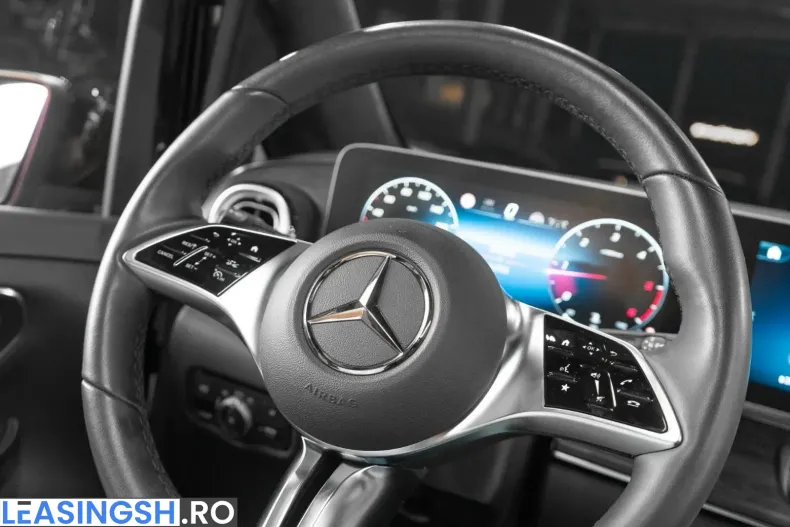 Mercedes-Benz V 300 (Clasa V) din 2024 cu 12.000 km - oferta MER241733 - foto 18