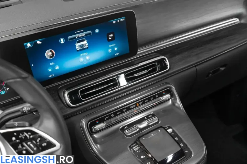 Mercedes-Benz V 300 (Clasa V) din 2024 cu 12.000 km - oferta MER241733 - foto 20