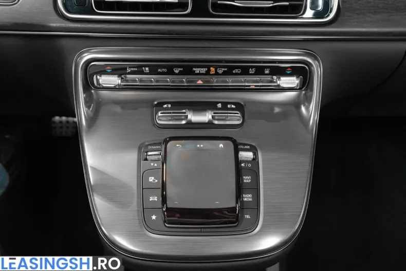 Mercedes-Benz V 300 (Clasa V) din 2024 cu 12.000 km - oferta MER241733 - foto 22