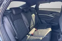 Audi Q8 din 2023 cu 25.150 km - oferta AUD241734 - foto 8