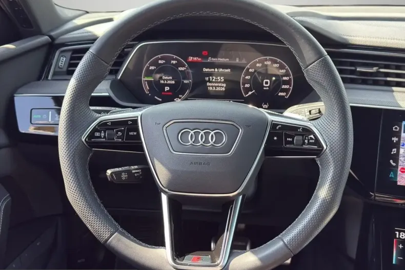 Audi Q8 din 2023 cu 25.150 km - oferta AUD241734 - foto 10