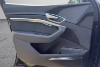 Audi Q8 din 2023 cu 25.150 km - oferta AUD241734 - foto 17