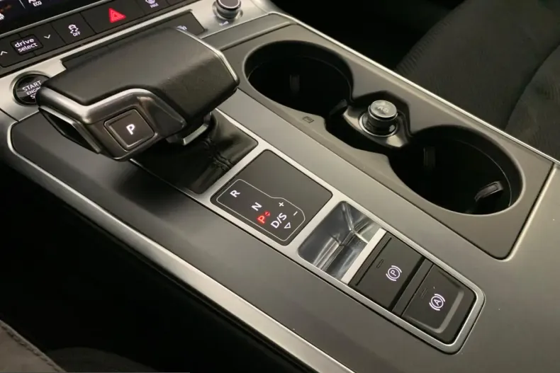 Audi A6 din 2023 cu 52.960 km - oferta AUD241743 - foto 6