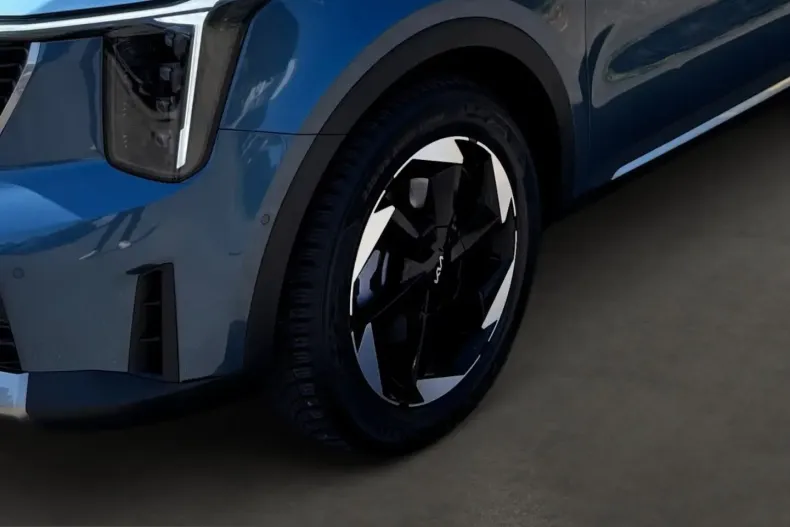 Kia Sorento din 2025 cu 18.886 km - oferta KIA241747 - foto 5