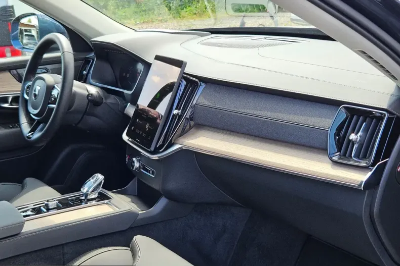 Volvo XC90 din 2025 cu 28.000 km - oferta VOL241751 - foto 15