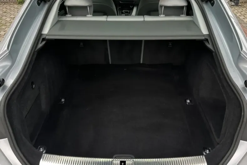 Audi A5 din 2022 cu 68.856 km - oferta AUD241754 - foto 8