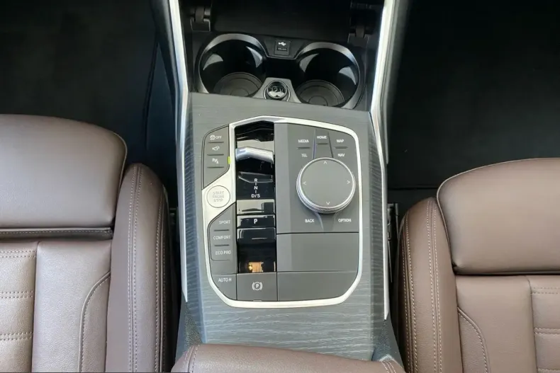 BMW M340d (Seria 3) din 2025 cu 13.700 km - oferta BMW241756 - foto 13