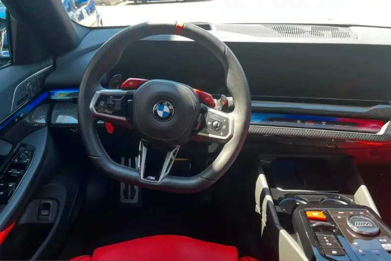 BMW M5 (Seria 5) din 2025 cu 18.100 km - oferta BMW241758 - foto 13