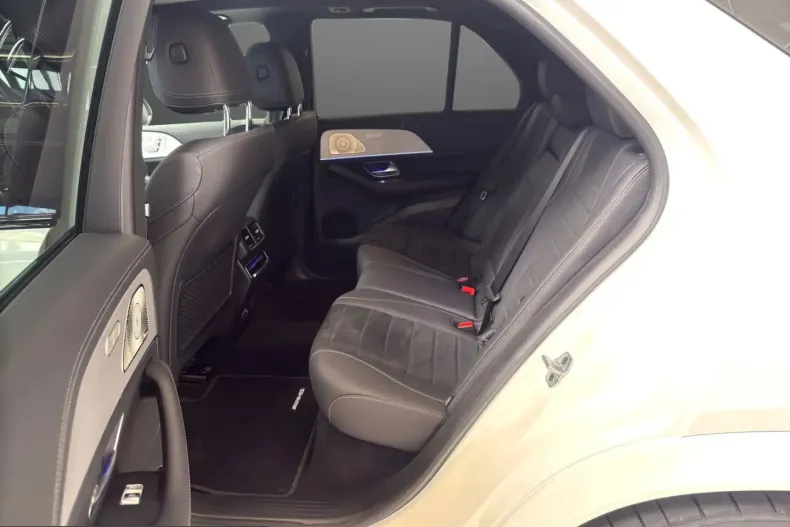 Mercedes-Benz GLE 350 (Clasa GLE) din 2025 cu 15.000 km - oferta MER241761 - foto 8