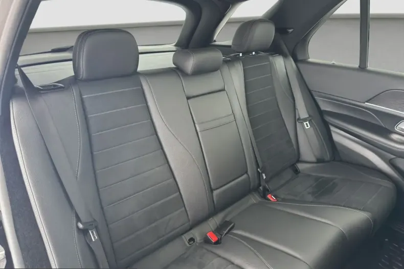 Mercedes-Benz GLE 400 (Clasa GLE) din 2022 cu 47.965 km - oferta MER241763 - foto 19