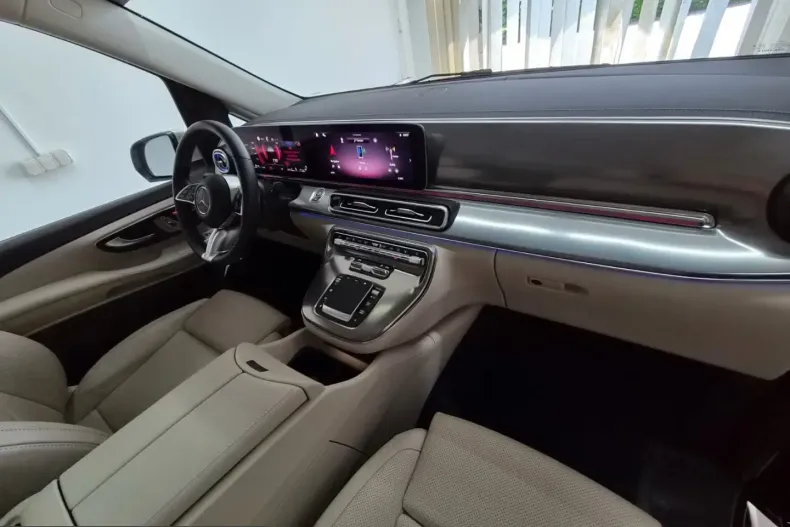 Mercedes-Benz V 300 (Clasa V) din 2024 cu 49.000 km - oferta MER241764 - foto 15