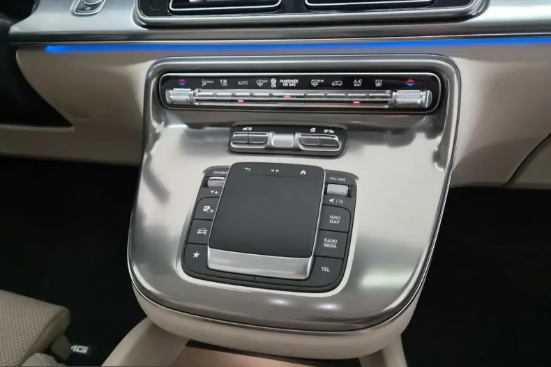 Mercedes-Benz V 300 (Clasa V) din 2024 cu 49.000 km - oferta MER241764 - foto 19