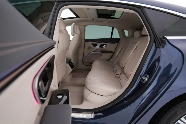 Mercedes-Benz EQS (Clasa S) din 2023 cu 106.391 km - oferta MER241765 - foto 11