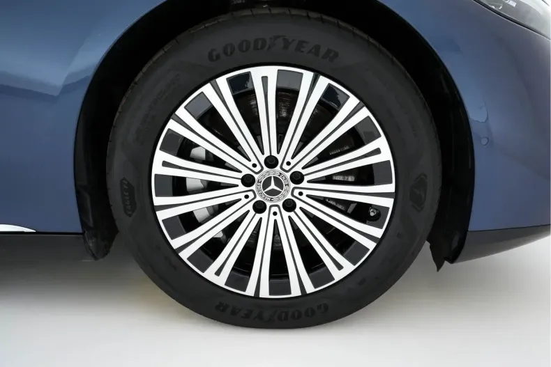 Mercedes-Benz EQS (Clasa S) din 2023 cu 106.391 km - oferta MER241765 - foto 30