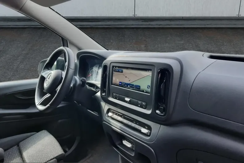 Mercedes-Benz Vito din 2024 cu 80.984 km - oferta MER241770 - foto 11