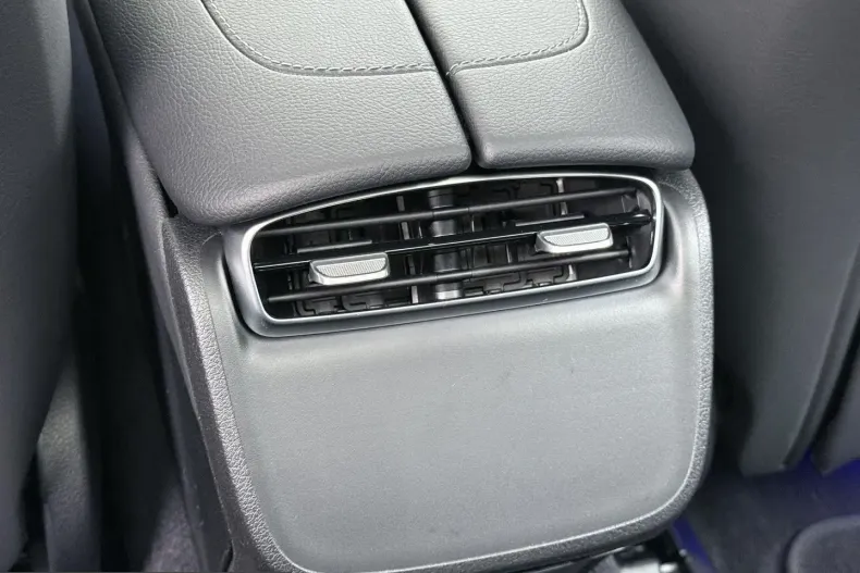 Mercedes-Benz EQE (Clasa E) din 2024 cu 30.126 km - oferta MER241771 - foto 28