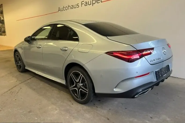 Mercedes-Benz CLA 250 (Clasa CLA) din 2025 cu 27.931 km - oferta MER241772 - foto 3