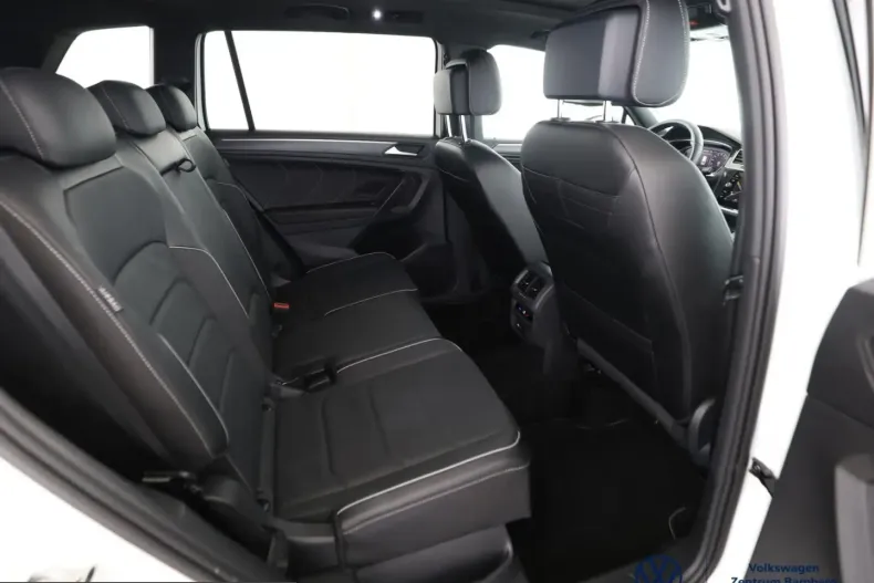 Volkswagen Tiguan Allspace din 2022 cu 54.380 km - oferta VOL241775 - foto 13