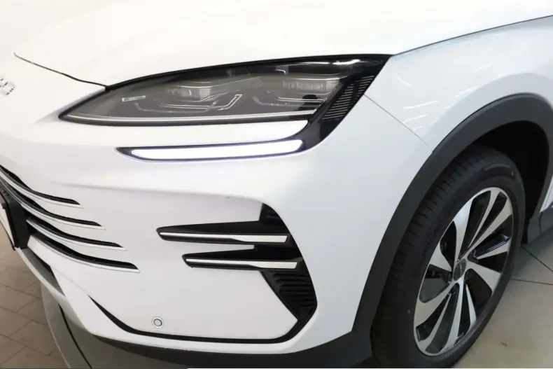 BYD Seal U din 2025 cu 10.979 km - oferta BYD241780 - foto 6