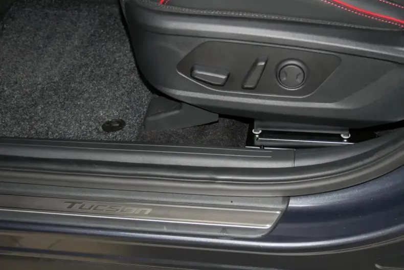 Hyundai Tucson din 2022 cu 43.382 km - oferta HYU241782 - foto 4