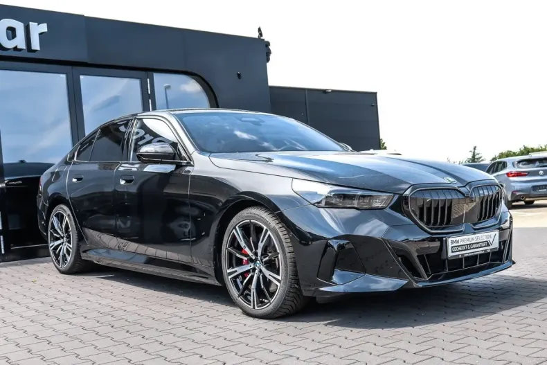 BMW 550 (Seria 5) din 2025 cu 15.900 km - oferta BMW241785 - foto 2