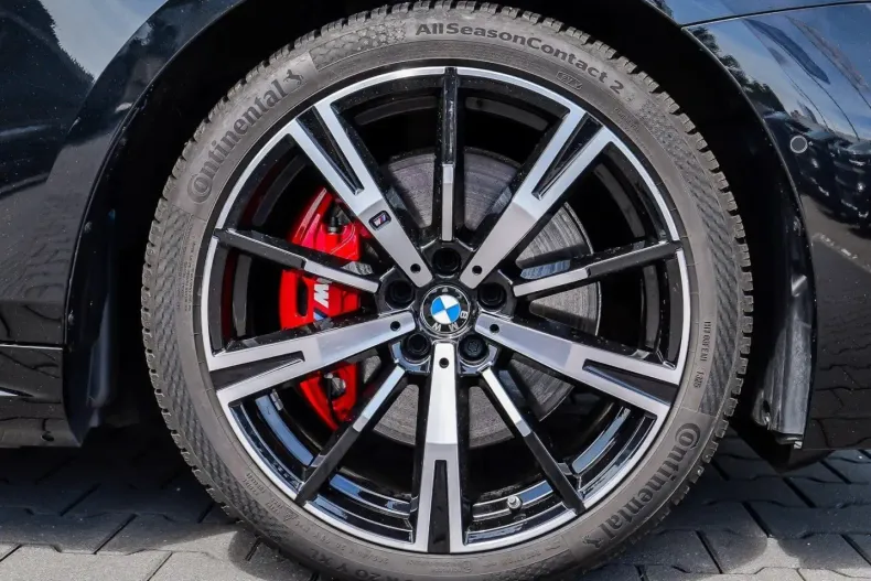 BMW 550 (Seria 5) din 2025 cu 15.900 km - oferta BMW241785 - foto 4