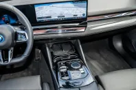 BMW 550 (Seria 5) din 2025 cu 15.900 km - oferta BMW241785 - foto 17