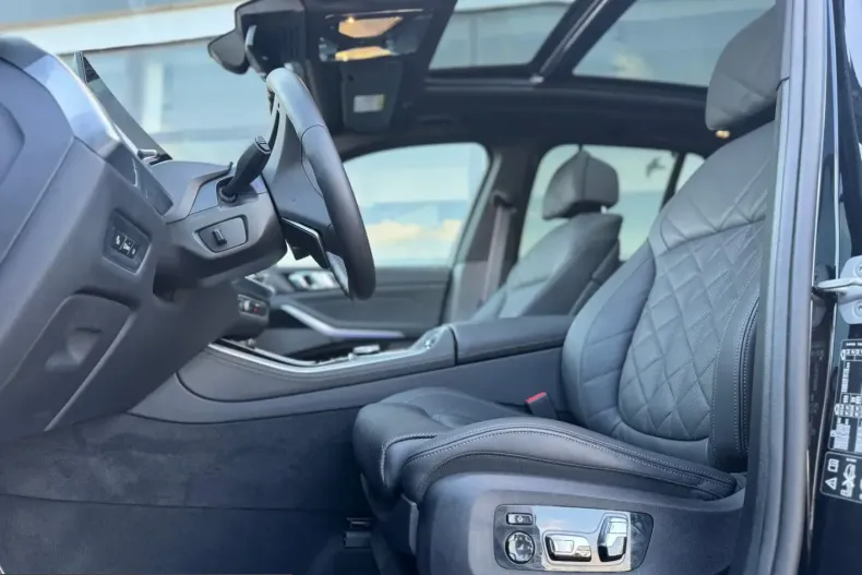 BMW X5 (Seria X) din 2025 cu 23.890 km - oferta BMW241786 - foto 10