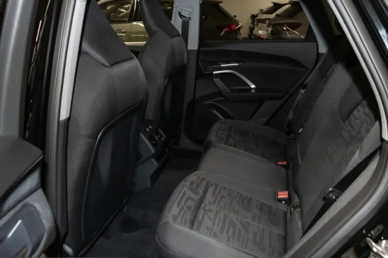 Audi Q5 din 2025 cu 31.365 km - oferta AUD241787 - foto 17