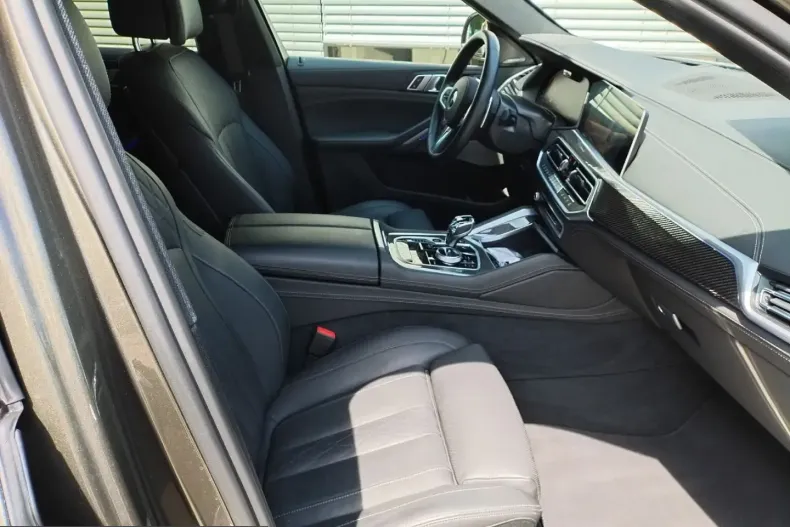BMW X6 (Seria X) din 2023 cu 31.231 km - oferta BMW241794 - foto 9