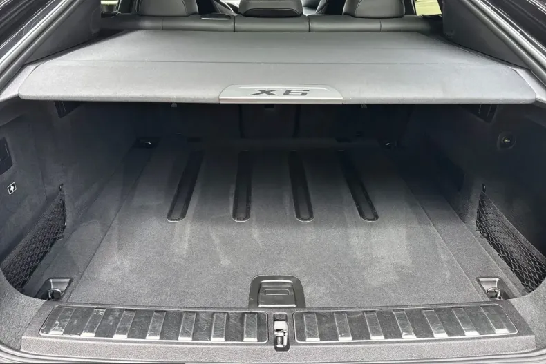 BMW X6 (Seria X) din 2023 cu 44.992 km - oferta BMW241795 - foto 7