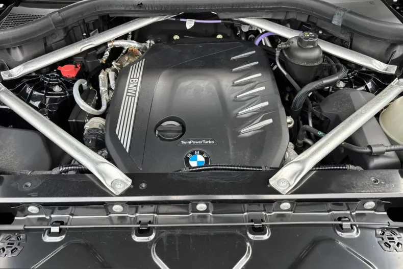 BMW X6 (Seria X) din 2023 cu 44.992 km - oferta BMW241795 - foto 15