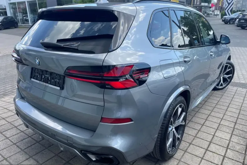 BMW X5 (Seria X) din 2024 cu 40.770 km - oferta BMW241796 - foto 4