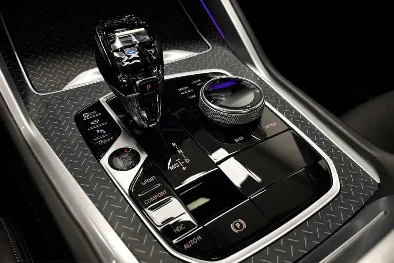 BMW X6 (Seria X) din 2023 cu 39.401 km - oferta BMW241798 - foto 20