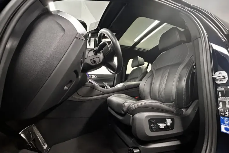 BMW X6 (Seria X) din 2023 cu 39.401 km - oferta BMW241798 - foto 33
