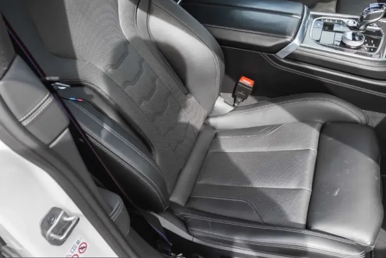 BMW M850 (Seria 8) din 2023 cu 48.600 km - oferta BMW241802 - foto 20