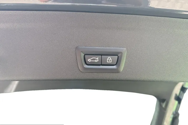 BMW X6 (Seria X) din 2022 cu 36.170 km - oferta BMW241804 - foto 20