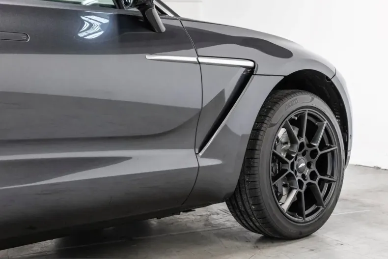 Aston Martin DBX din 2025 cu 27.000 km - oferta AST241806 - foto 9