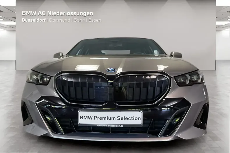 BMW 550 (Seria 5) din 2025 cu 28.215 km - oferta BMW241812 - foto 9