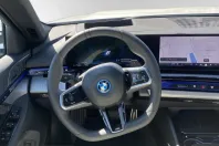 BMW 550 (Seria 5) din 2025 cu 21.290 km - oferta BMW241813 - foto 12