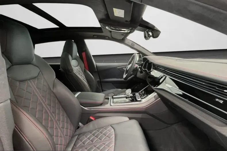 Audi Q8 din 2025 cu 12.175 km - oferta AUD241819 - foto 4