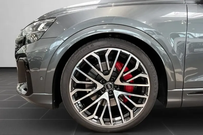 Audi Q8 din 2025 cu 12.175 km - oferta AUD241819 - foto 7