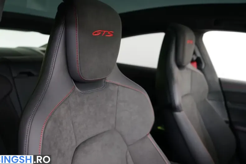 Porsche Taycan din 2026 cu 150 km - oferta POR241820 - foto 12